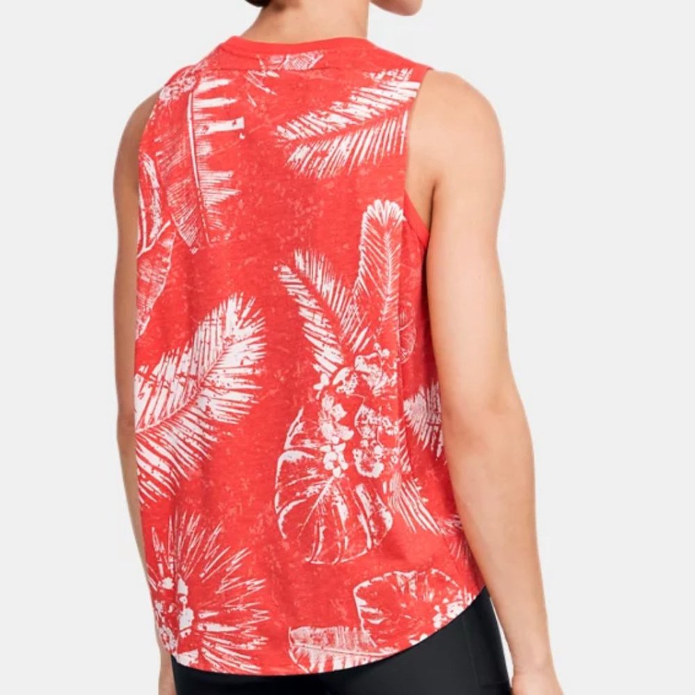 🌸SALE🌸 Under Armour Project Rock Aloha Camo Tank Red Women's Size 1359351 608 - Picture 2 of 7